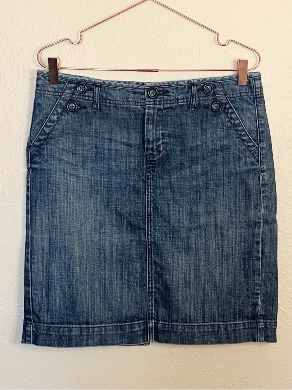 GAP Denim Skirt Size 8 Classic Y2K Casual Blue Jean Skirt